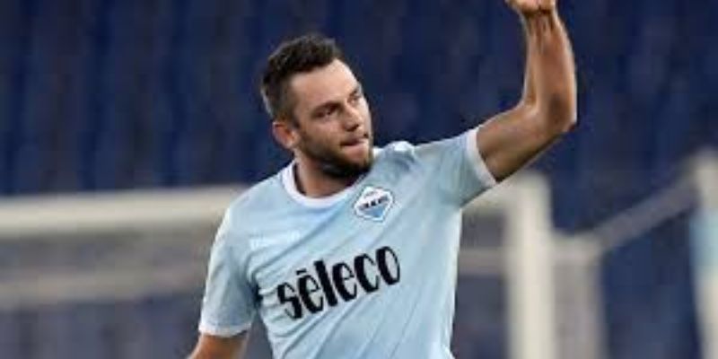 Stefan De Vrij – Football player